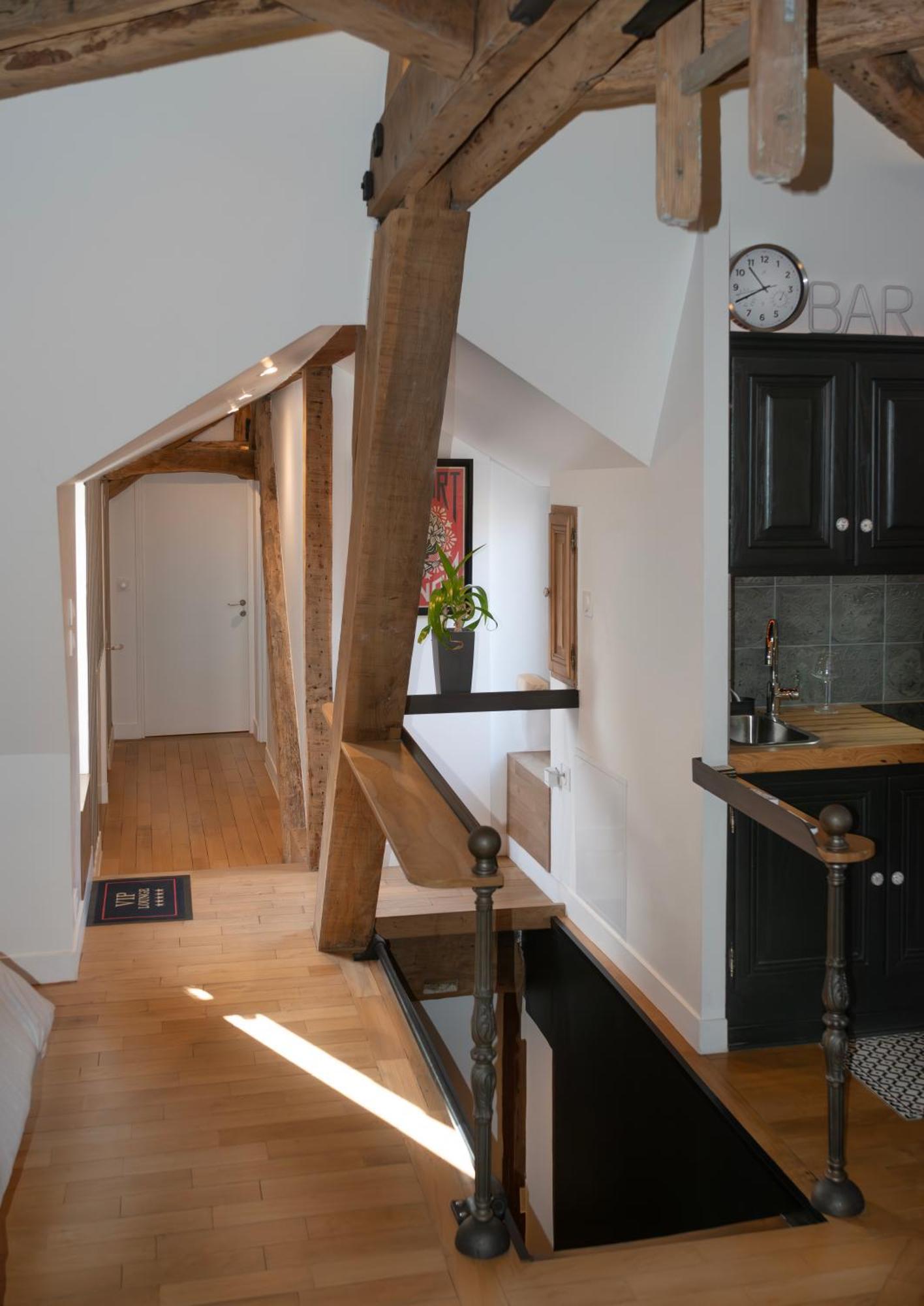 Loft Dans Le Clocher Face Au Chateau Bonnelles Εξωτερικό φωτογραφία